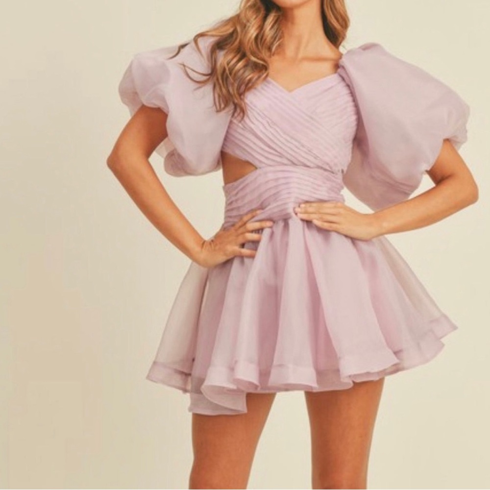 Puff sleeve sweetheart side cut out circle mini dress